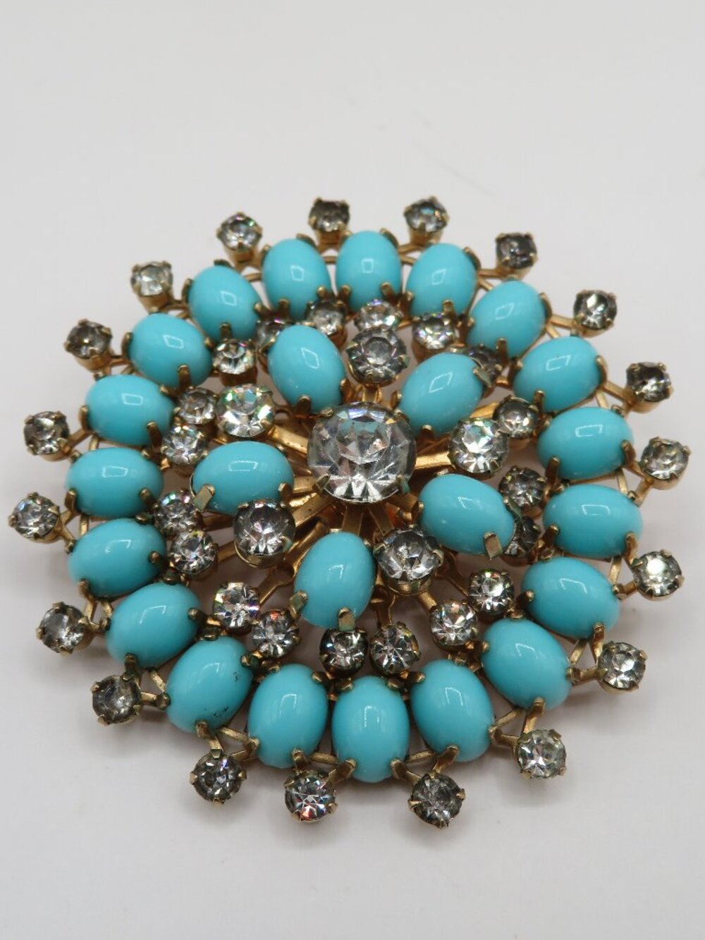 Vintage Faux Turquoise and Rhinestone Circle Floral Gold Tone Brooch - Picture 3 of 7